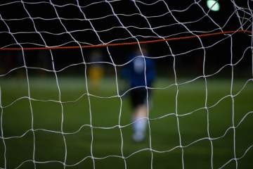 博主：马宁为何被FIFA放弃？若梅西对他说放尊重点，必然直红下场｜C7娱乐首页（配图示意）